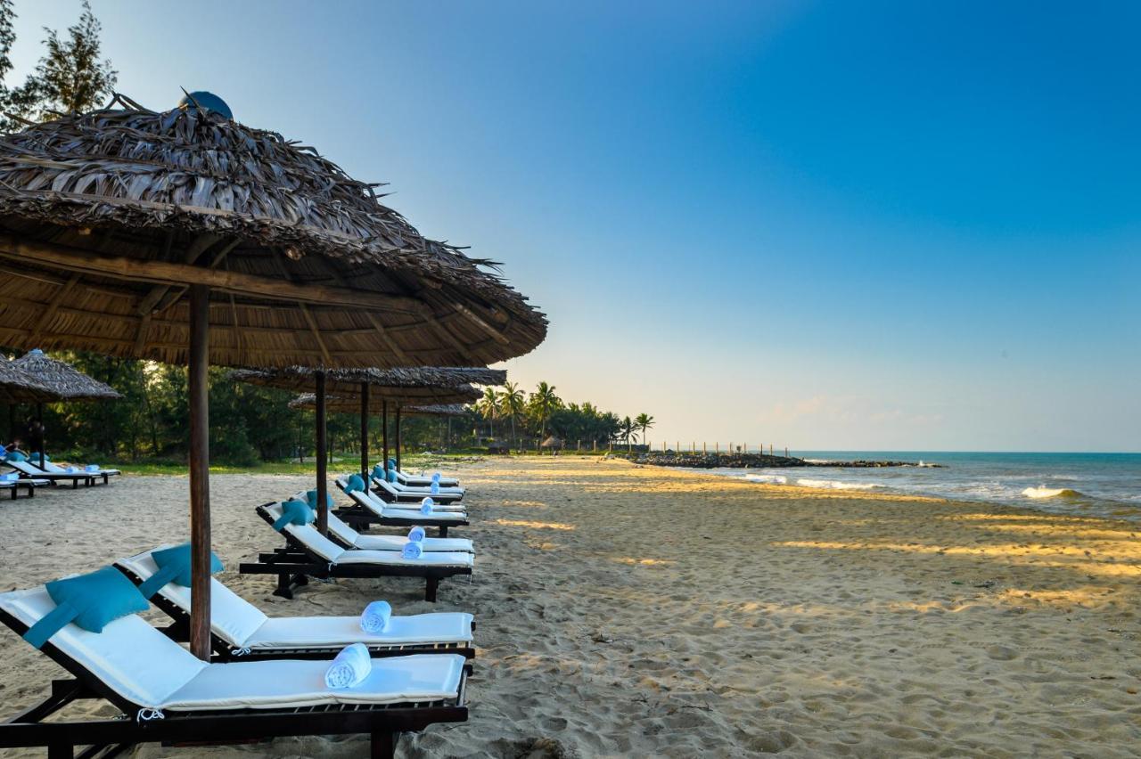 The Blossom Hoi An Ocean Front Hotel & Spa Exterior photo