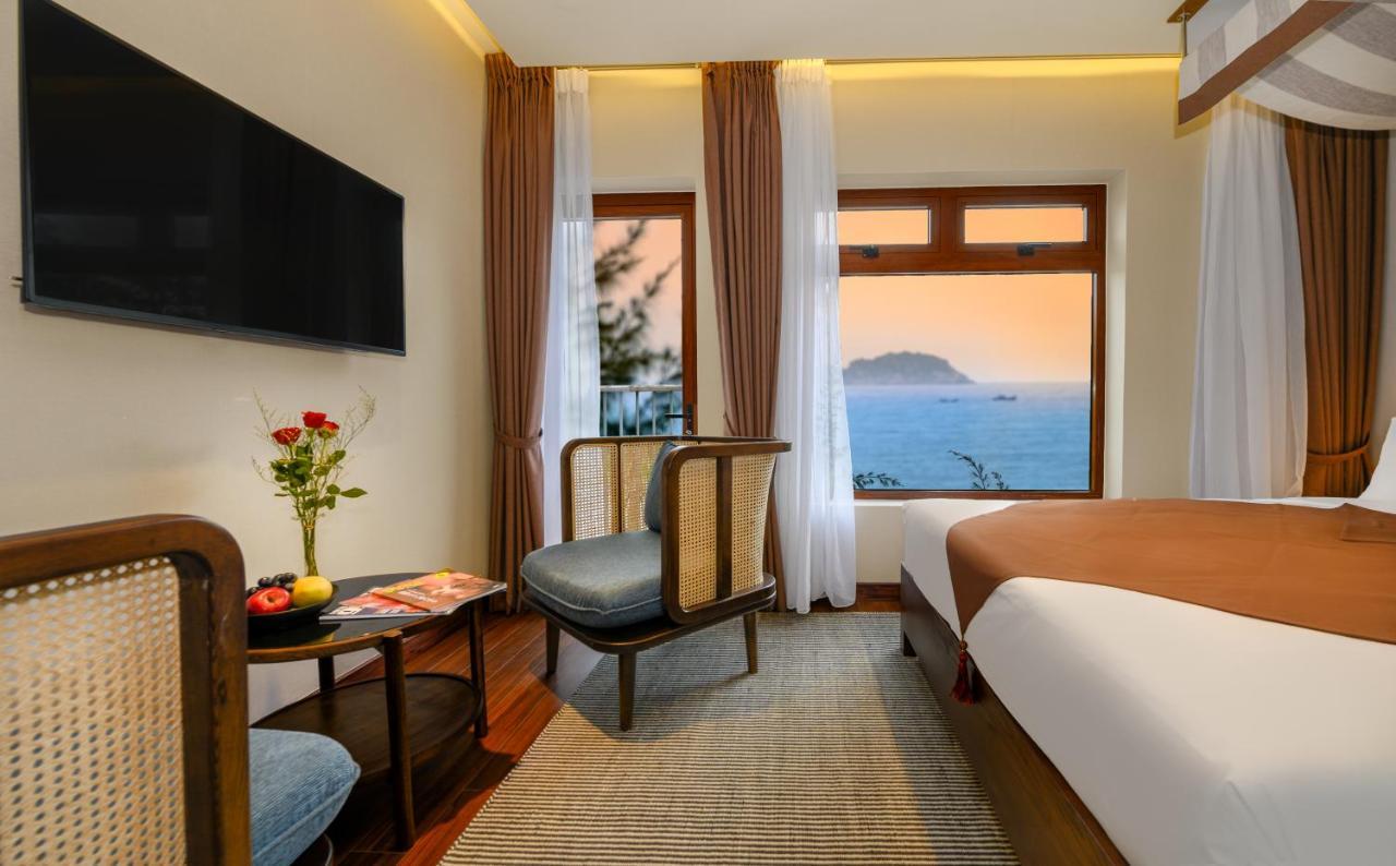 The Blossom Hoi An Ocean Front Hotel & Spa Exterior photo