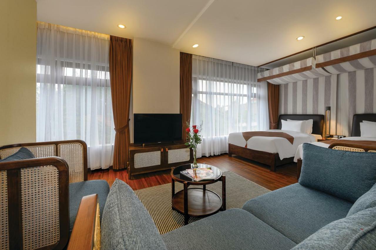 The Blossom Hoi An Ocean Front Hotel & Spa Exterior photo